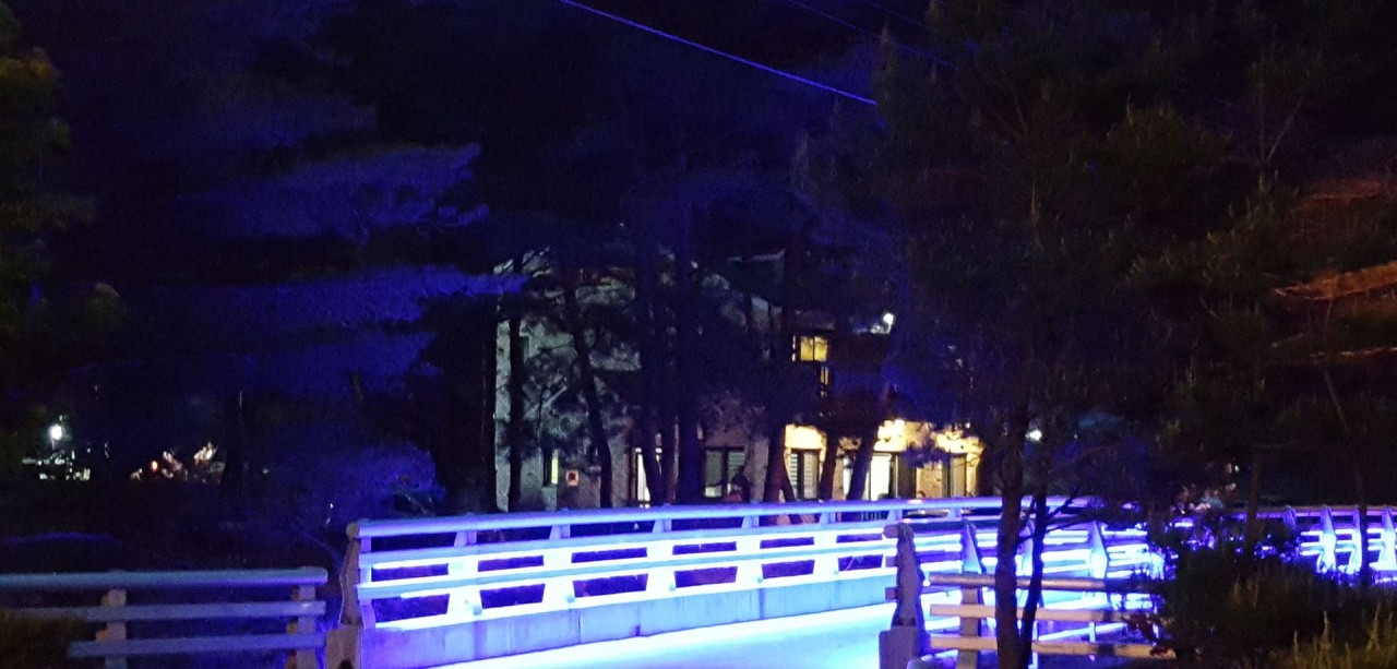 펜션외관-9